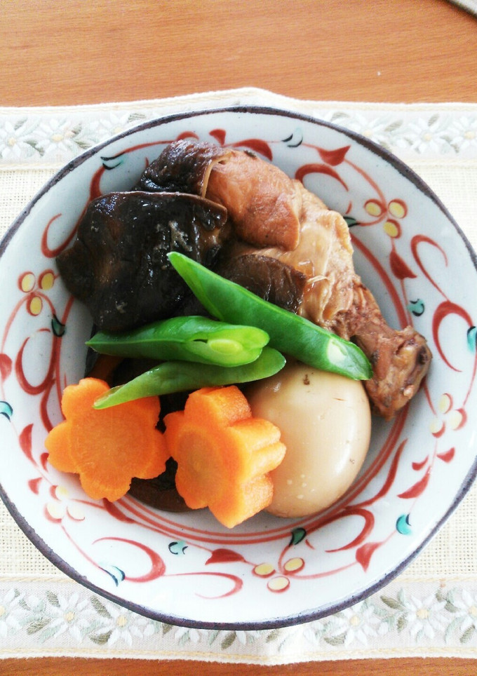 干し椎茸とゆで卵と鶏肉の煮物です～★-レシピのメイン写真