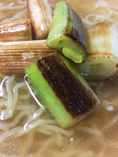 また食べたくなる!焼きネギ醤油ラーメン-レシピのメイン写真