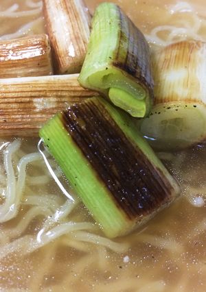 また食べたくなる！焼きネギ醤油ラーメン-レシピのメイン写真