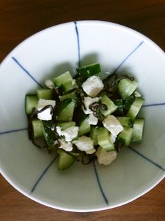 超特急副菜◇きゅうり塩昆布クリチの和え物-レシピのメイン写真