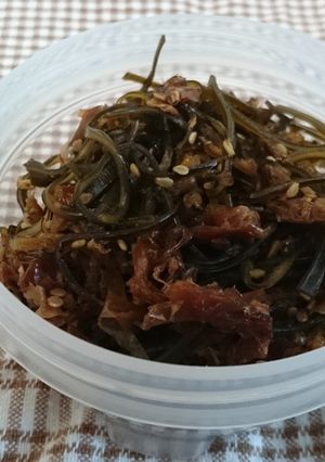 自家製甘辛じょうゆで♪昆布の佃煮-レシピのメイン写真