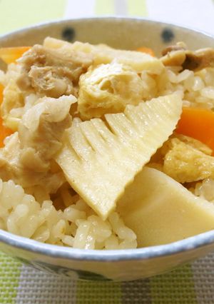 たけのこと鶏肉の簡単炊き込みご飯-レシピのメイン写真
