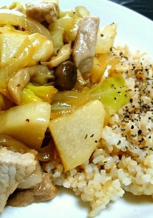 豚肉と野菜の塩麹蒸し焼き-レシピのメイン写真