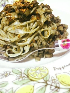 ごぼうの黒胡麻カレー稲庭うどん-レシピのメイン写真