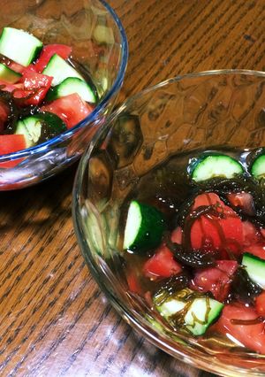 もずく酢とトマトきゅうりの簡単酢のもの-レシピのメイン写真