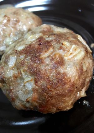 玉ねぎの甘み引き立つハンバーグ-レシピのメイン写真