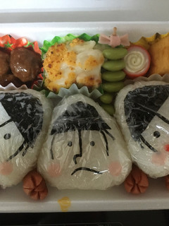 おそ松さん 奇数松おにぎり キャラ弁にも-レシピのメイン写真