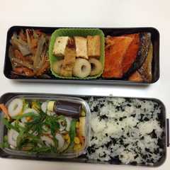 รูปของ 簡単 シャケと厚揚げで和風弁当 4.21