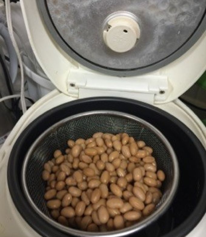 栄養タップリ炊飯器でほっとけ蒸し大豆-レシピのメイン写真