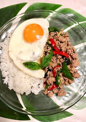 簡単本格タイ料理♪辛くないガパオライス-レシピのメイン写真