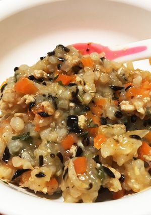 離乳食中期 挽き肉トマト炊き込みご飯-レシピのメイン写真