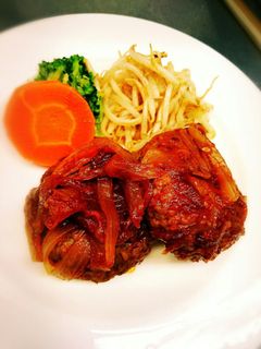 煮込みハンバーグ-レシピのメイン写真