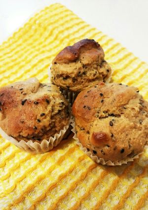 ヘルシーお豆腐マフィン☆黒ゴマきなこ味♪-レシピのメイン写真