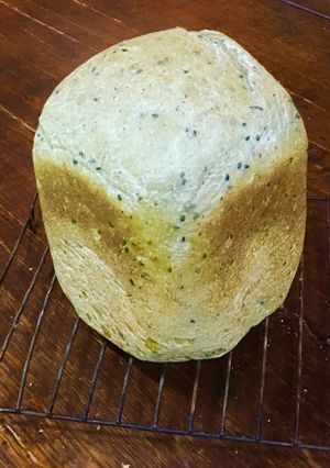 ココナッツシュガーとヨモギの天然酵母パン-レシピのメイン写真