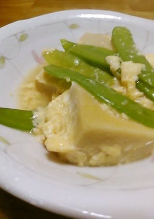 高野豆腐ときぬさやの卵とじ-レシピのメイン写真