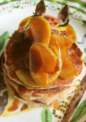アップルソース ホットケーキ-レシピのメイン写真