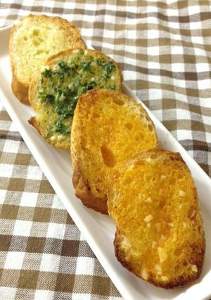 エスニックトースト（トムヤム・Gカレー）-レシピのメイン写真
