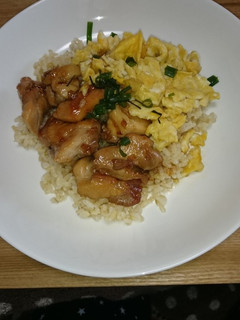 フライパンひとつで!簡単二色丼♪-レシピのメイン写真