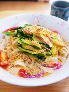 簡単!梅〜豆乳胡麻ダレ 蕎麦うどんと♩-レシピのメイン写真