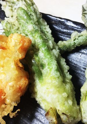 たらの芽の天ぷらと海老新玉ねぎのかき揚げ-レシピのメイン写真