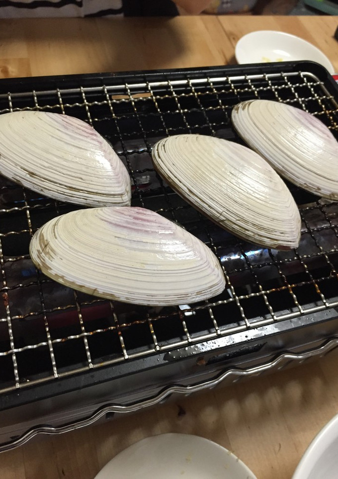 白貝攻略〜サラガイトヨム〜酒蒸し焼き-レシピのメイン写真