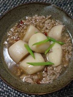 里芋とひき肉の煮物-レシピのメイン写真