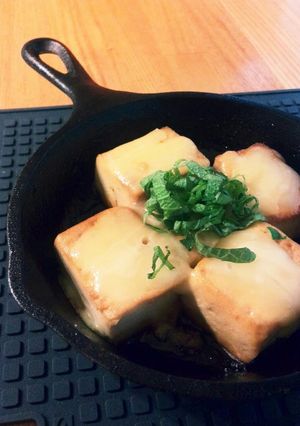 スキレットで☆おつまみ甘辛豆腐ステーキ-レシピのメイン写真