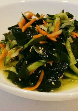 ☆こってり料理と共に…わかめのナムル☆*-レシピのメイン写真