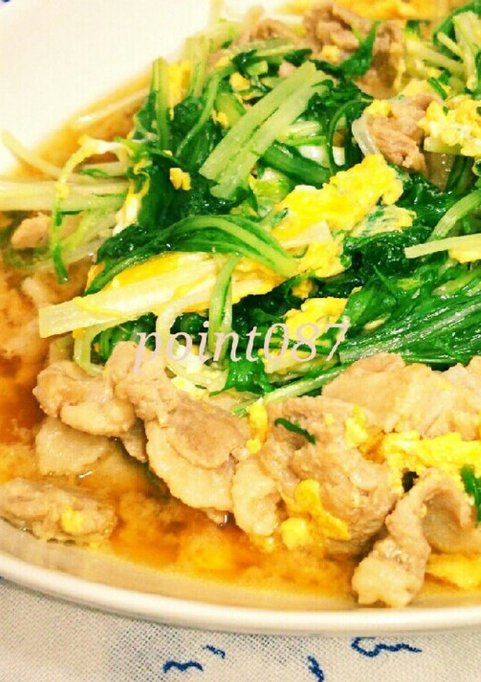 豚肉と水菜と卵の炒め蒸し(丼)-レシピのメイン写真