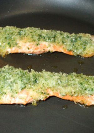 魚・鮭の簡単粉チーズ・パセリ・バター焼き-レシピのメイン写真