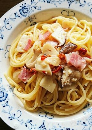エリンギとベーコンのペペロンチーノ♡-レシピのメイン写真