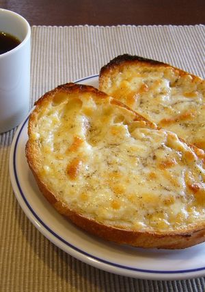 簡単速い！グリルでカリふわチーズトースト-レシピのメイン写真