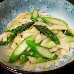 รูปของ 春のお惣菜★筍とアスパラの炒り煮★