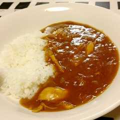 潔癖症のぼくは胸肉を切らずにカレーを作る-レシピのメイン写真