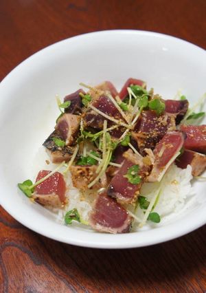 栄養オイルで、鰹のたたき丼-レシピのメイン写真