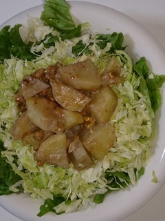 まるごとじゃがいもと胡桃のゴマドレサラダ-レシピのメイン写真