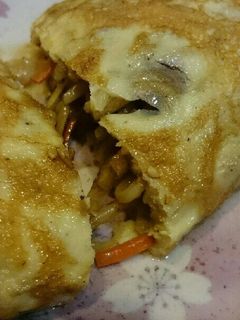 あまり焼そばでオムソバ-レシピのメイン写真