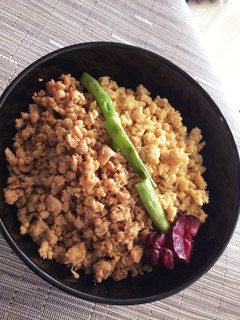 【簡単】こだわり二色丼-レシピのメイン写真