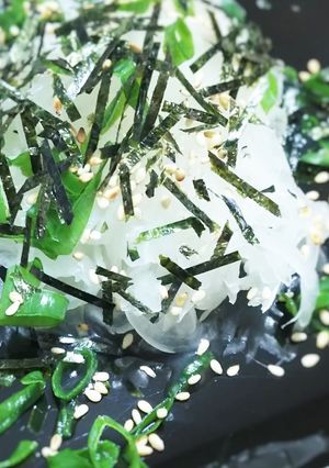 簡単すぎる・・新玉ねぎの塩だれ和え♪-レシピのメイン写真