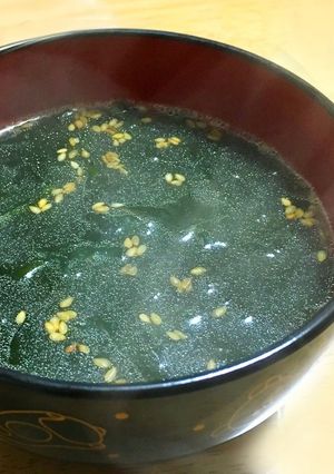 簡単わかめスープ-レシピのメイン写真