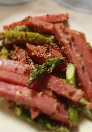 簡単おつまみ☆琉球ハムとアスパラの炒め物-レシピのメイン写真