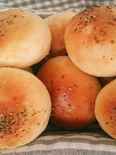 ◇失敗なし!簡単塩バターコーンパン-レシピのメイン写真