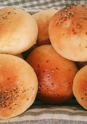 ◇失敗なし!簡単塩バターコーンパン-レシピのメイン写真