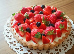 簡単レアチーズタルト フルーツ乗せ-レシピのメイン写真