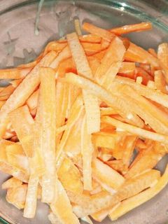 まるごと人参ごまドレッシングサラダ-レシピのメイン写真
