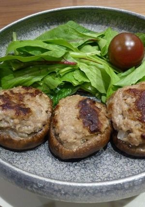 あっさり美味しい♪醤油麹で椎茸の肉詰め-レシピのメイン写真