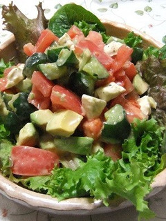 まるごとトマトの野菜たっぷりサラダ-レシピのメイン写真