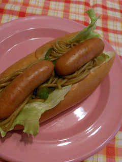 焼きそばごてもりドッグ-レシピのメイン写真