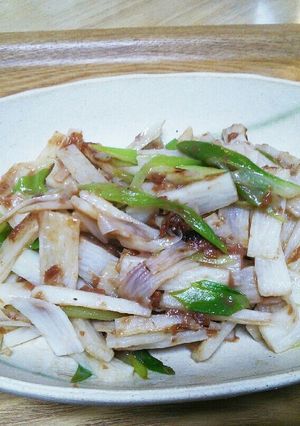 山芋とネギの梅肉炒め-レシピのメイン写真