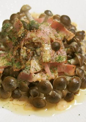 しめじまるごと一株ホイル焼き☆胡麻ドレ-レシピのメイン写真